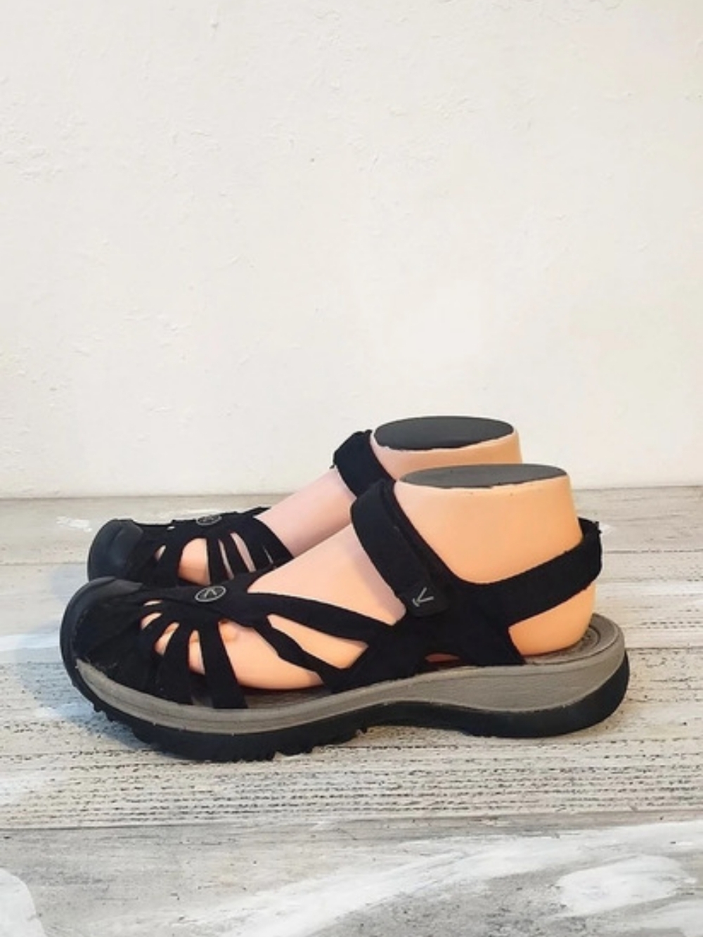 Keen Rose Slingback Sandals Shoes Black/Neutral Gray 1008783 Women's Size 9.5